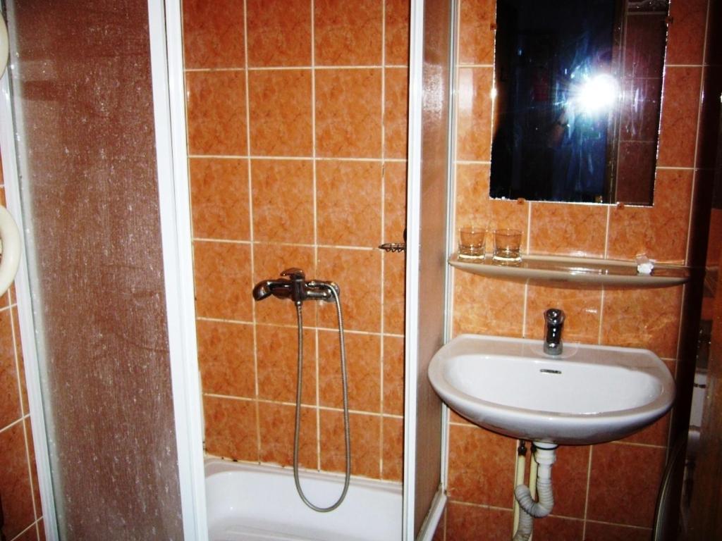 Hotel Profspilkovyi Lutsʼk Εξωτερικό φωτογραφία