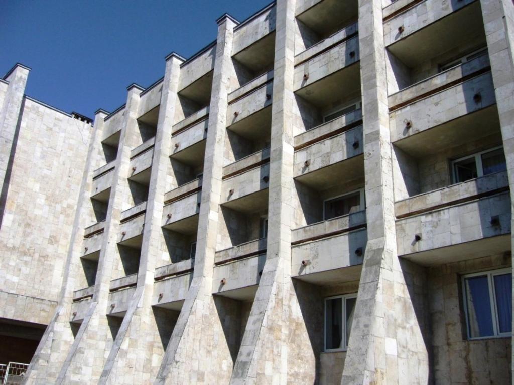 Hotel Profspilkovyi Lutsʼk Εξωτερικό φωτογραφία
