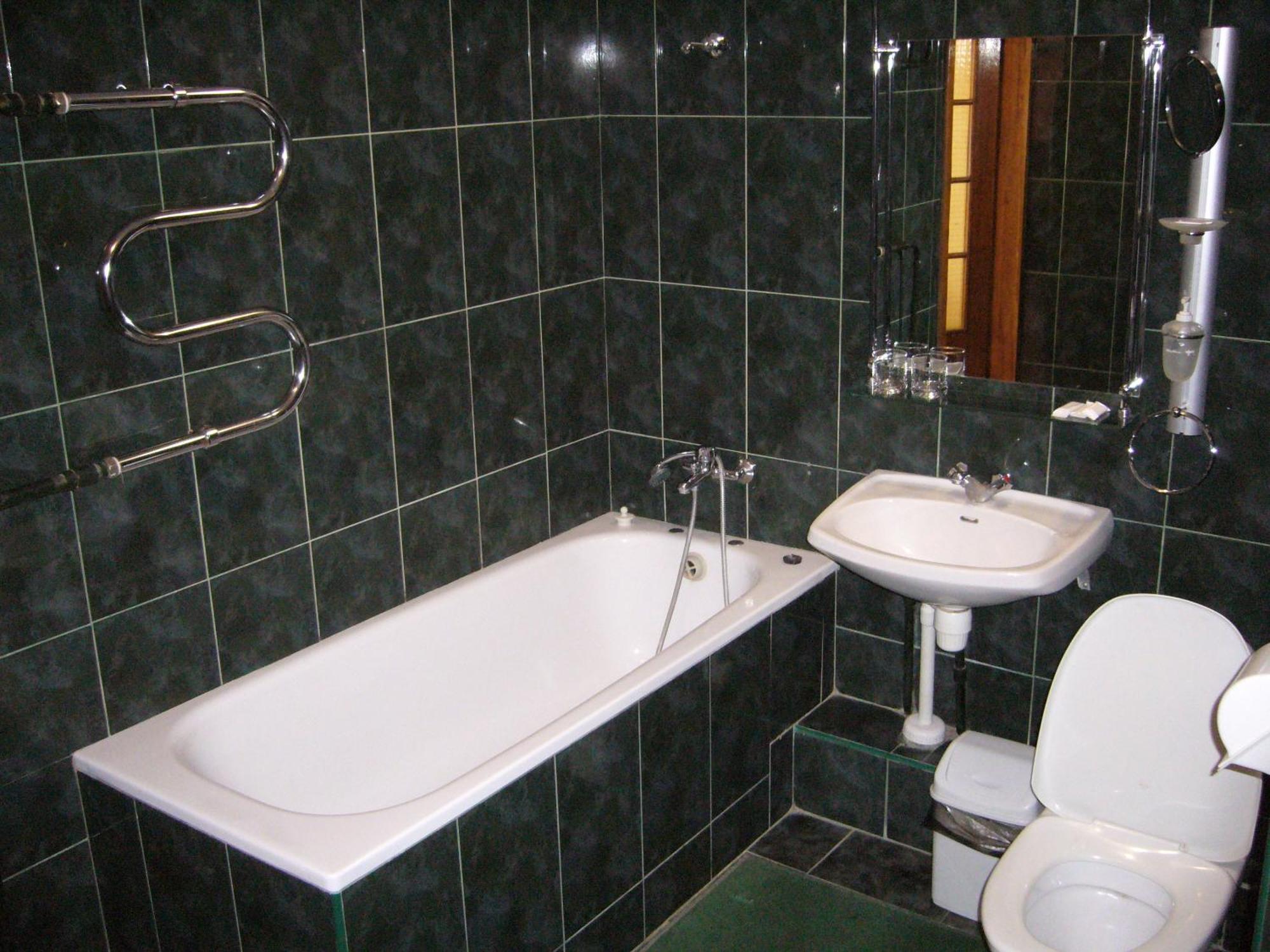 Hotel Profspilkovyi Lutsʼk Εξωτερικό φωτογραφία